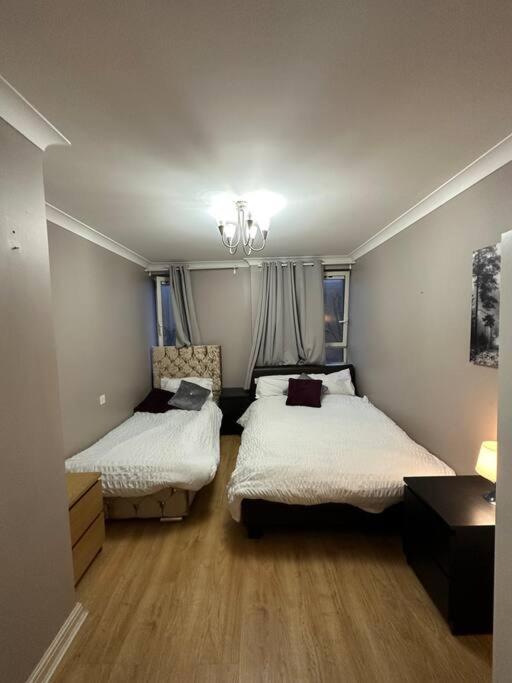 A 2 Standard Bedrooms Flat